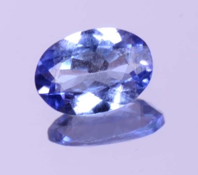 Tempting Stone 0.60Ct Oval Shape Natural Tanzanite Violet Blue Certified HG 9366