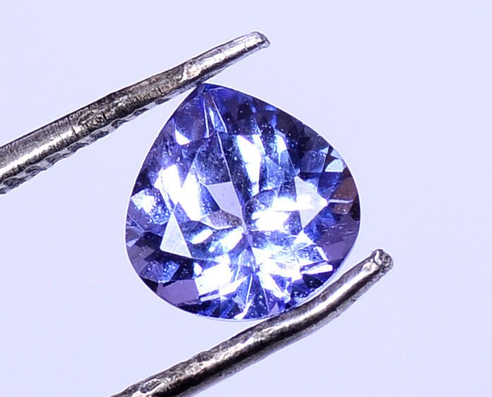 0.80Ct Pear Shape Tempting Stone Natural Tanzanite Violet Blue Certified HG 9107