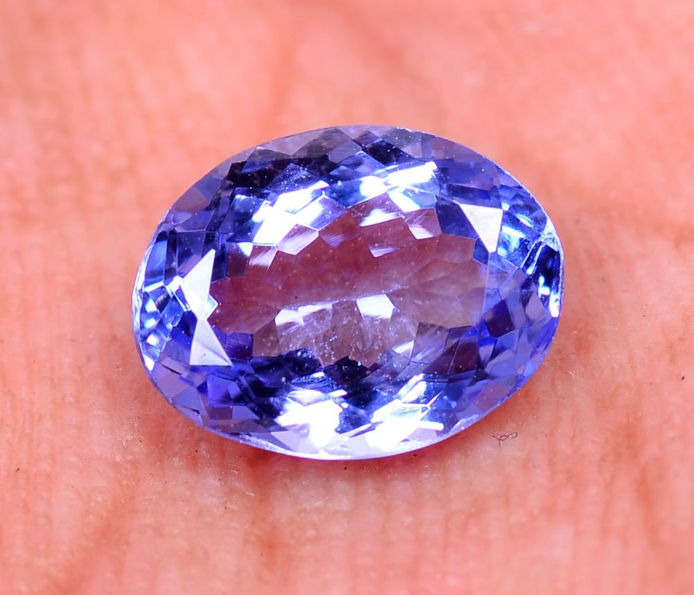 1.86 Ct Oval Shape Top Quality Natural Tanzanite Violet Blue Certified HG 9005