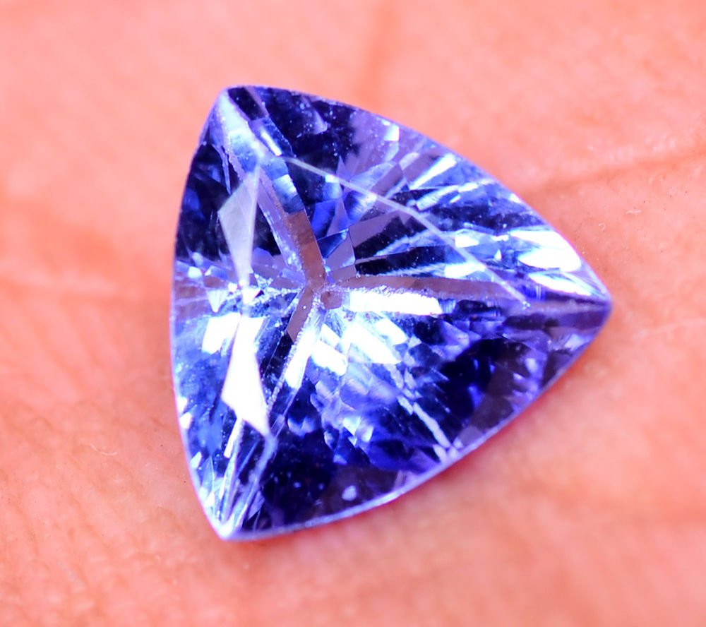 Awesome Trillion Shape 1.55 Ct Natural Violet Blue Tanzanite Certified HG 8996