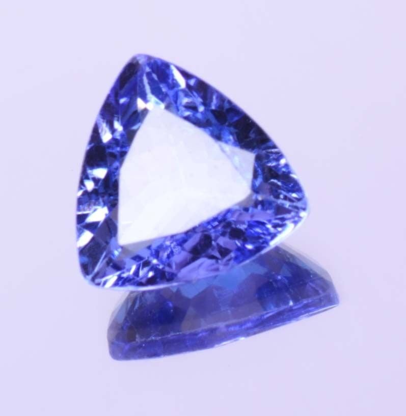Beautiful Trillion Shape 1.62 Ct Natural Violet Blue Tanzanite Certified HG 9296