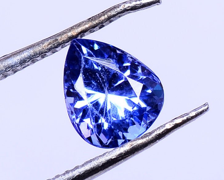 Beautiful Look 1.00Ct Pear Shape Natural Tanzanite Violet Blue Certified HG 9108
