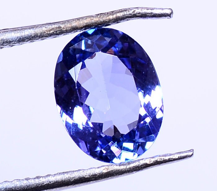 Very Nice Natural Tanzanite Violet Blue 1.30 Carat Oval Shape Certified HG 9105
