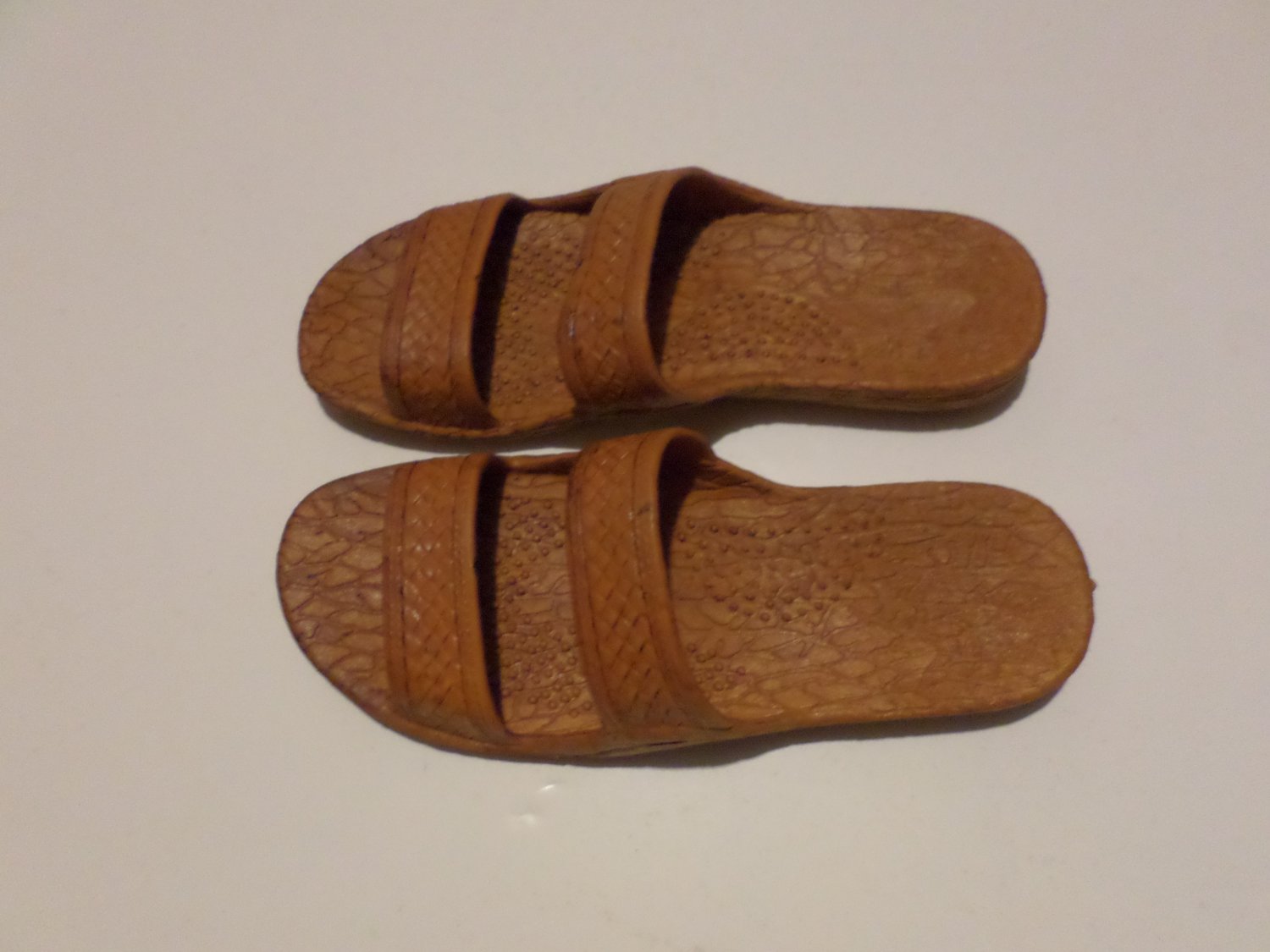 Pali Hawaii Sandals PH405 SIZE 9 DARK BROWN 1 Pair