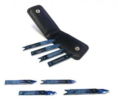 4 Pieces Adjustable Blue Stainless Steel Collar Stays Stiffners with Free leather carrier