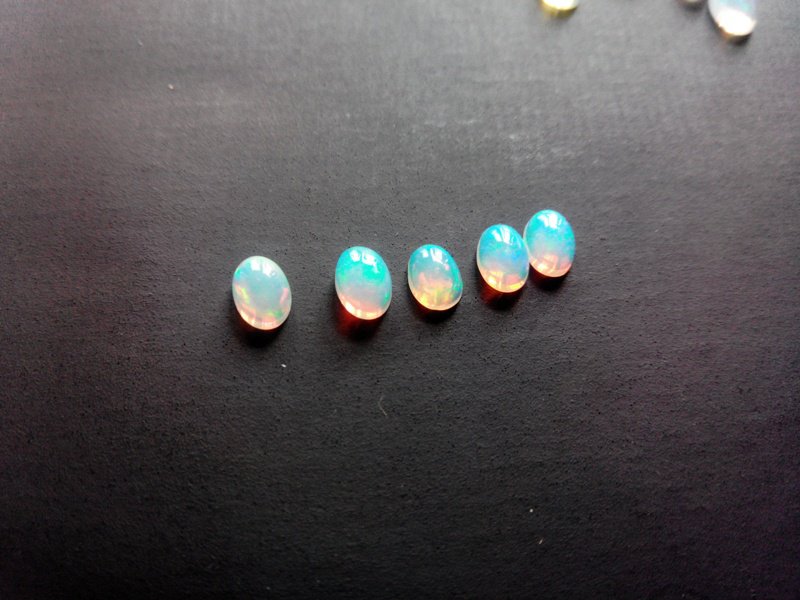 Certified Natural Ethiopian Opal AAA Quality loose Gemstone 3x5 mm Cabochon Oval 5 pieces lot
