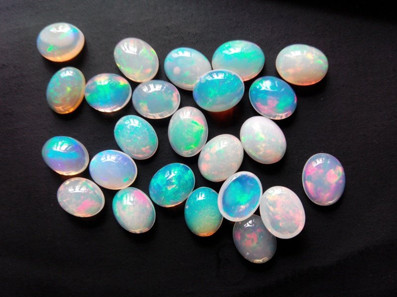 Certified Natural Ethiopian Opal AAA Quality loose Gemstone 4x5 mm Cabochon Oval 10 pieces lot