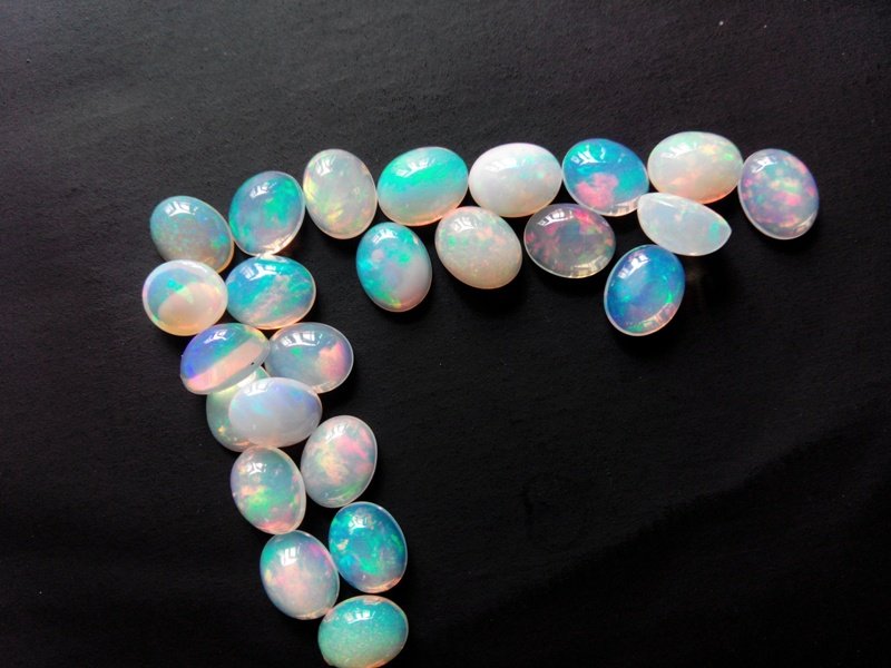 Certified Natural Ethiopian Opal AAA Quality loose Gemstone 4x6 mm Cabochon Oval 10 pieces lot