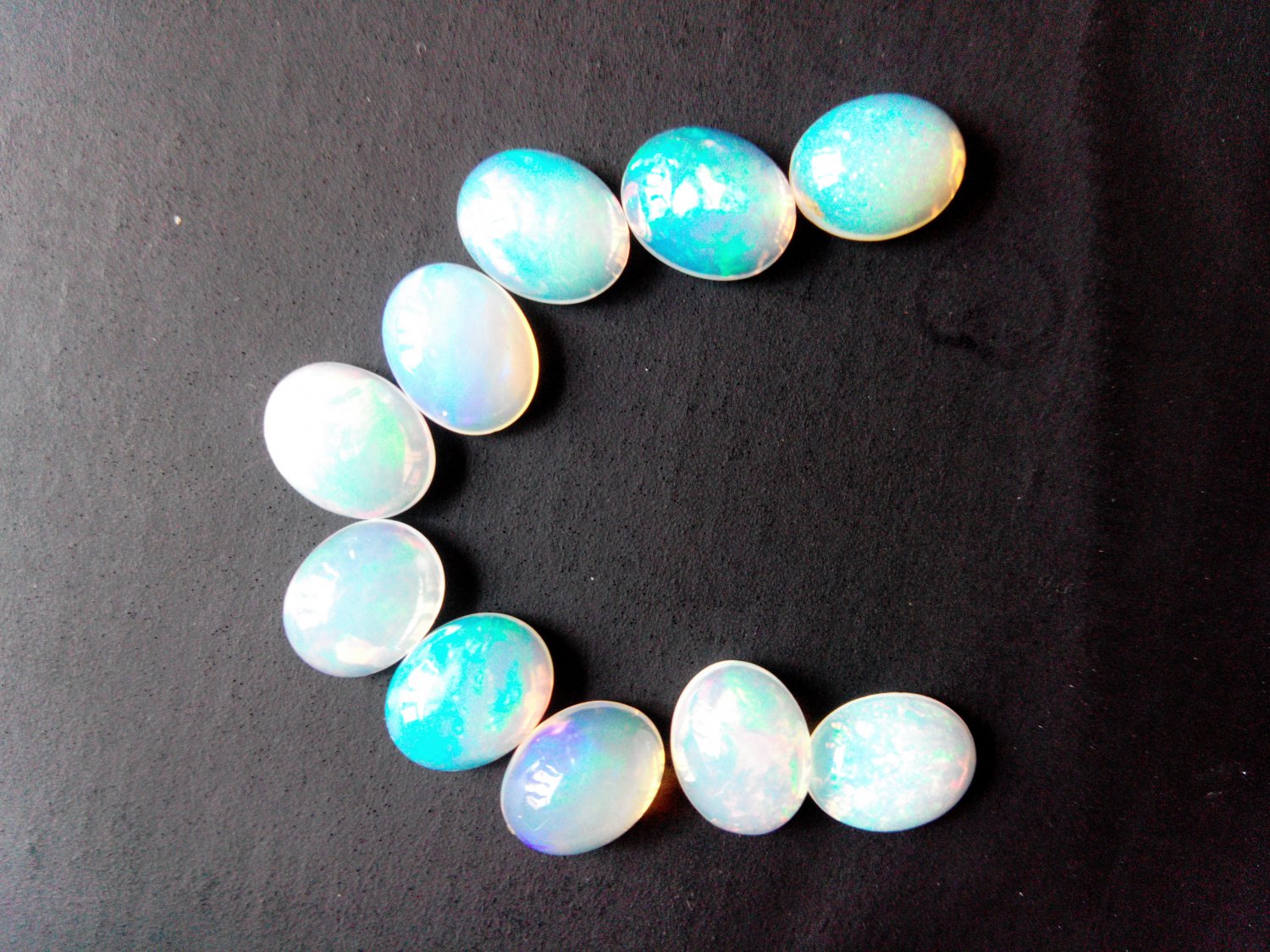 Certified Natural Ethiopian Opal AAA Quality loose Gemstone 5x7 mm Cabochon Oval 1 piece