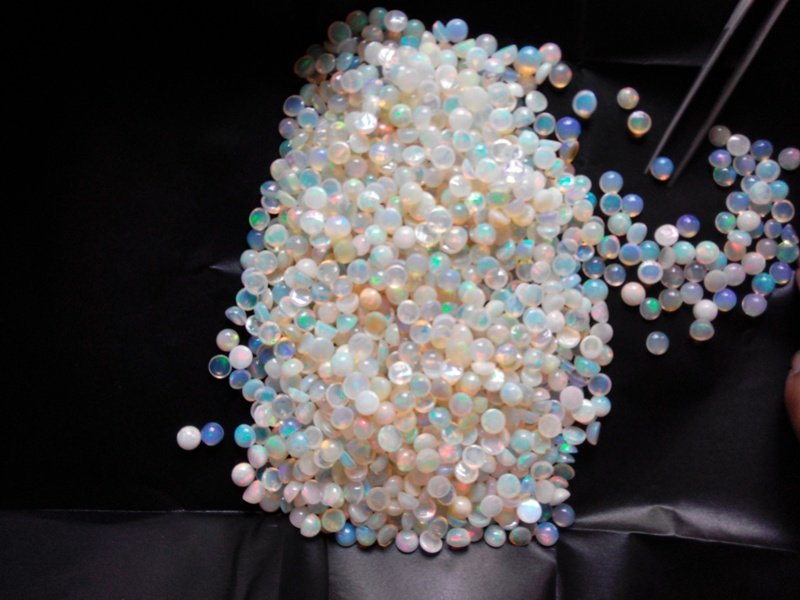 Certified Natural Ethiopian Opal AAA Quality loose Gemstone 4 mm Cabochon Round 10 pieces lot