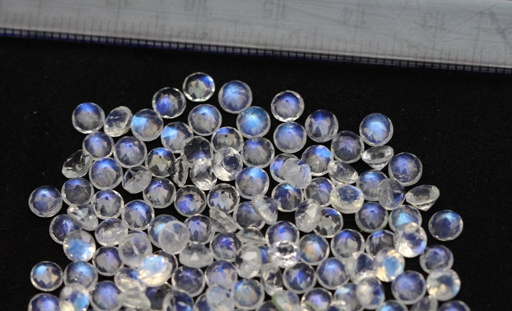 Natural Rainbow Moonstone 5 mm Faceted Round 200 pcs Lot Loose Gemstone