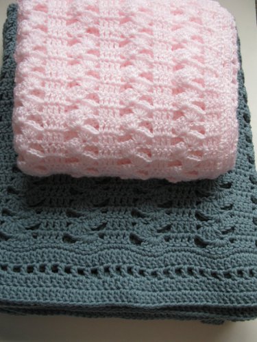 Easy Crochet Blanket - Interlocking Shell Stitch Blanket - Make it any Size!