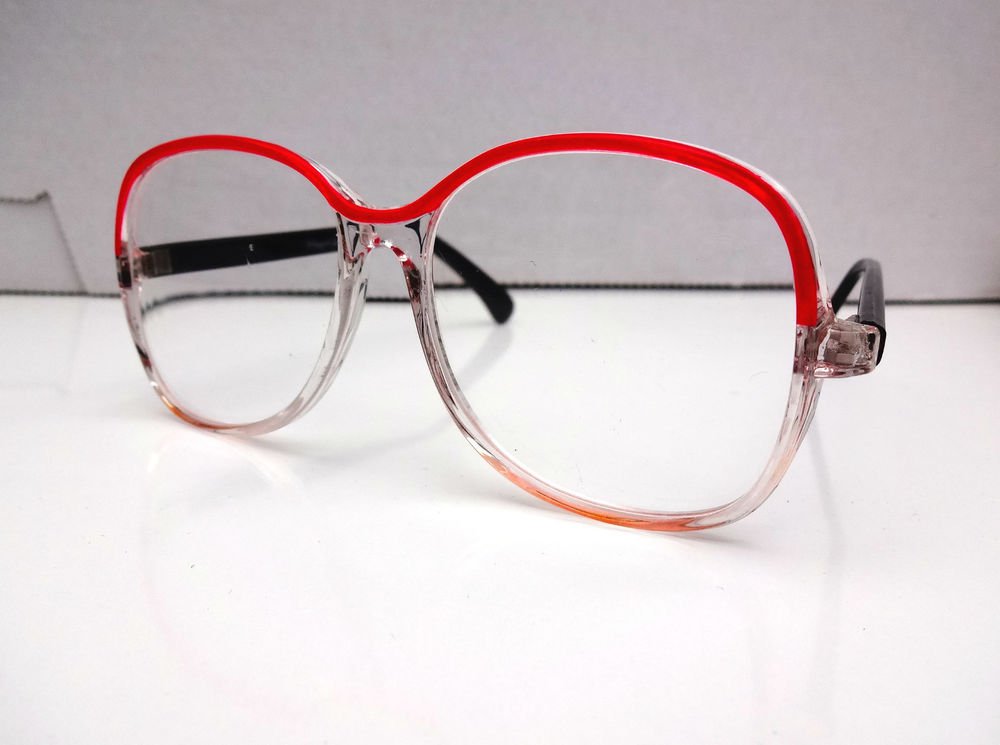 FUNKY RETRO READING GLASSES RED & CLEAR FRAMES +2.25