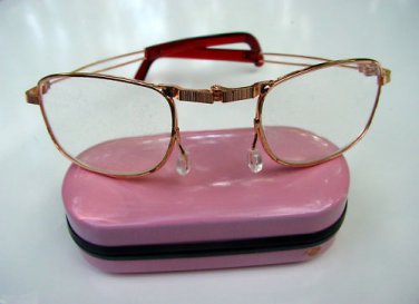 FOLDING READING GLASSES WITH PINK HARD CASE +2.25 F3
