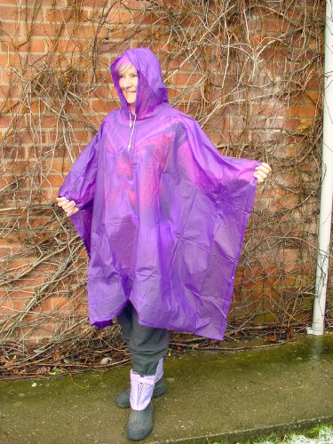 NEW HOODED UNISEX RAIN MAC PONCHO CAPE REUSABLE PURPLE