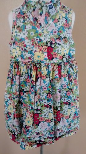 Baby Gap- Size 12/18mths