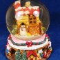 Grandeur Noel Santa Claus Is Coming To Town Musical Water Globe 7 3/4" x 7"