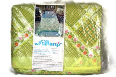 St Mary's Twin or Double Bed Size Floral Print Country Fancy Blanket 72 x 90