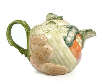 Fitz & Floyd Vegetable Garden Carrot Eggplant Teapot Pitcher Ceramic 1 1/4 QT