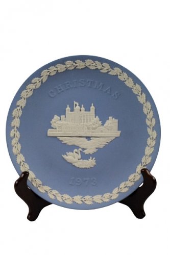 Vintage Blue Jasperware Tower of London Round Plate 8" Christmas 1973