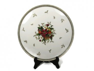 Mikasa Holiday Delight Round Cake Plate Tray Petite Bone China Poinsettia 9 3/4"
