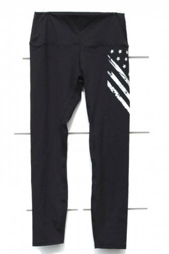 Authentic Black Women's Cropped Leggins Size Large  016