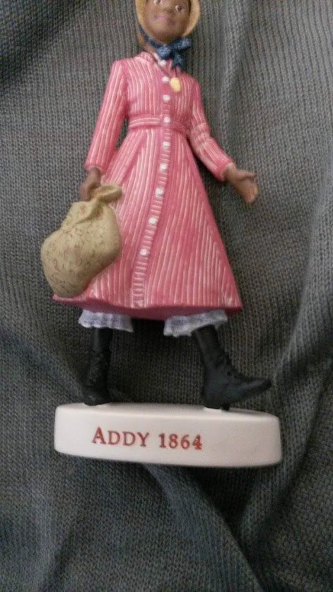 Addy, Figurine