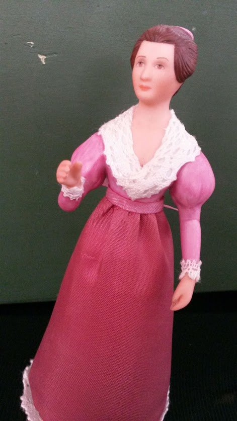 Abigail Adams Figurine