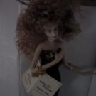 Lady Mia "Heirloom Collector"
