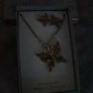 Giftsblingnthings (necklace earring set) NEW