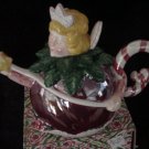 (Sugar tea pot}