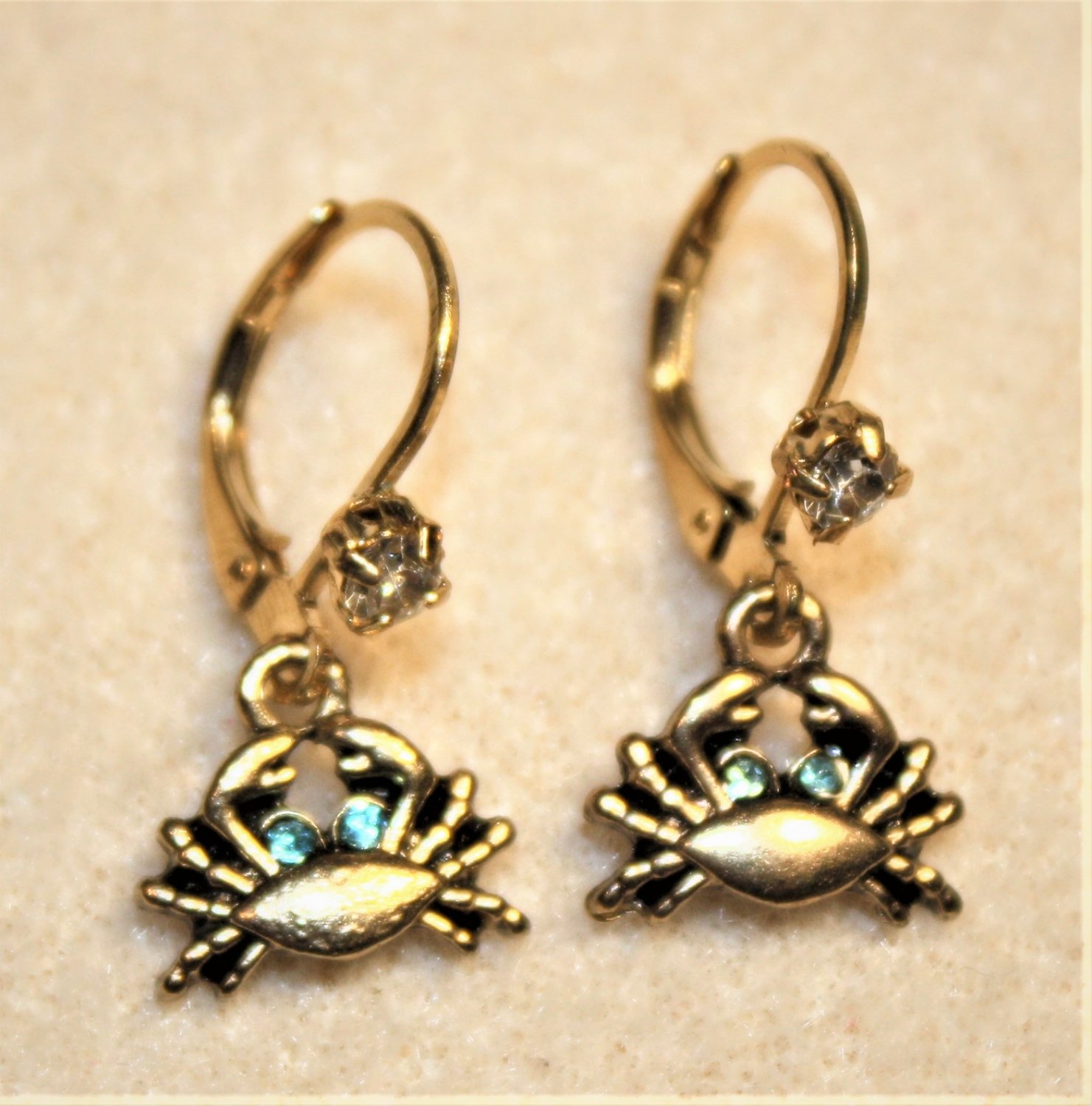 Ocean Crab Earrings, Design 12 - Item #E707