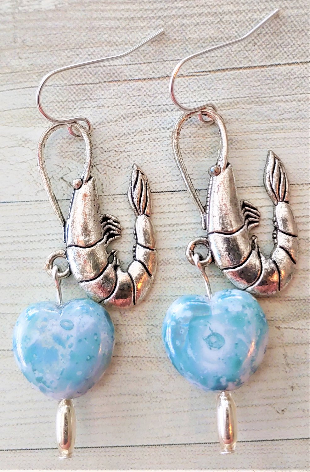 Accented Shrimp Earrings, Design 67 Item E815