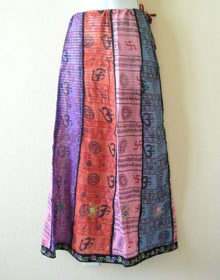 Bohemian Peasant Print Embroidered Patchwork Skirt w/Mirrors - S & M