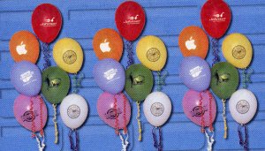 1,000 9" latex balloons