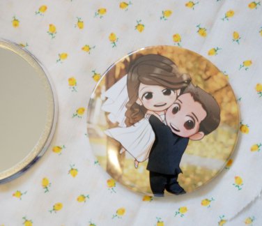 Round hand mirror (Wedding Couple tree)
