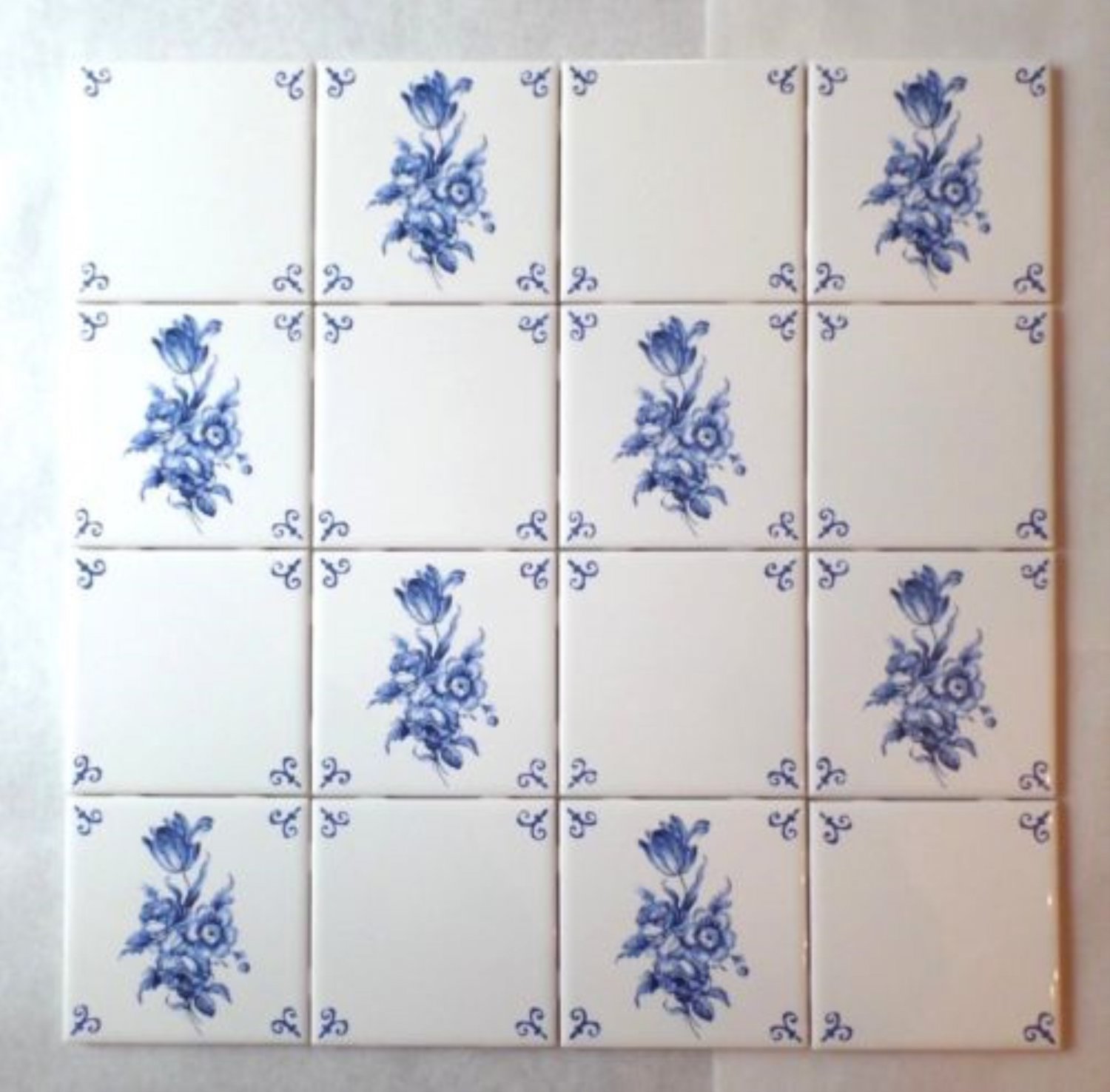 Ceramic Tile and White Delft Decorated Design 16 piece 4.25