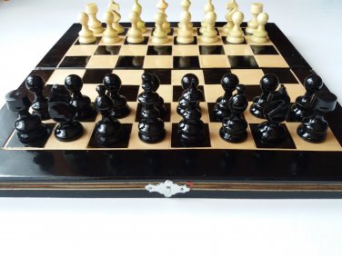 New handmade hazel wood chess piece,beech wood chessboard box wooden chess set