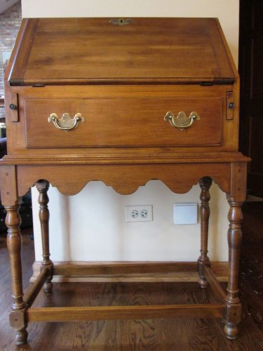 Ethan Allen Circa 1776 Antiqued Maple Slantfront Drop Lid Desk 9002 Heirloom