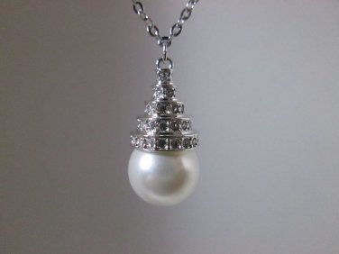 SWAROVSKI PERPETUAL CRYSTAL PEARL DROP NECKLACE BNIB! 1106453 FREE SHIPPING