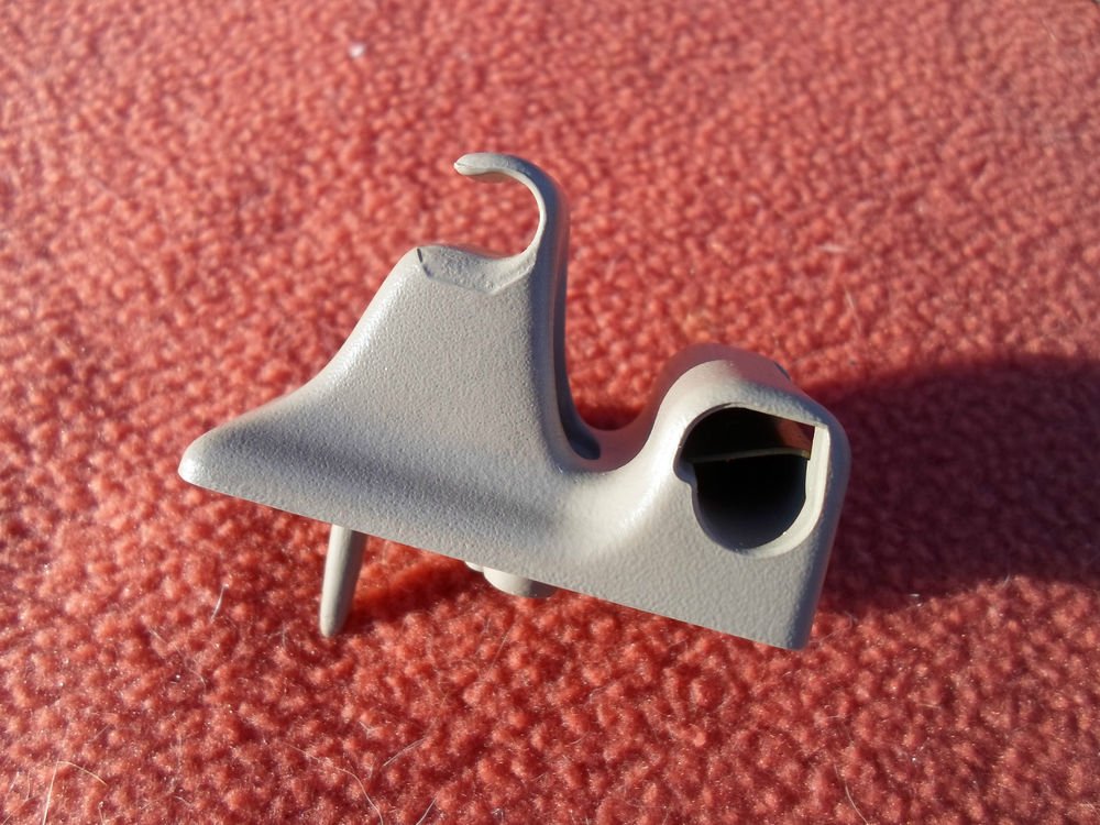 Lincoln Town Car Continental Tan Driver Side Sun Visor Clip OEM FREE