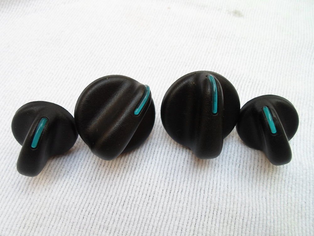 2001 2005 PT Cruiser Climate Control Knobs Complete Set OEM FREE SHIPPING!