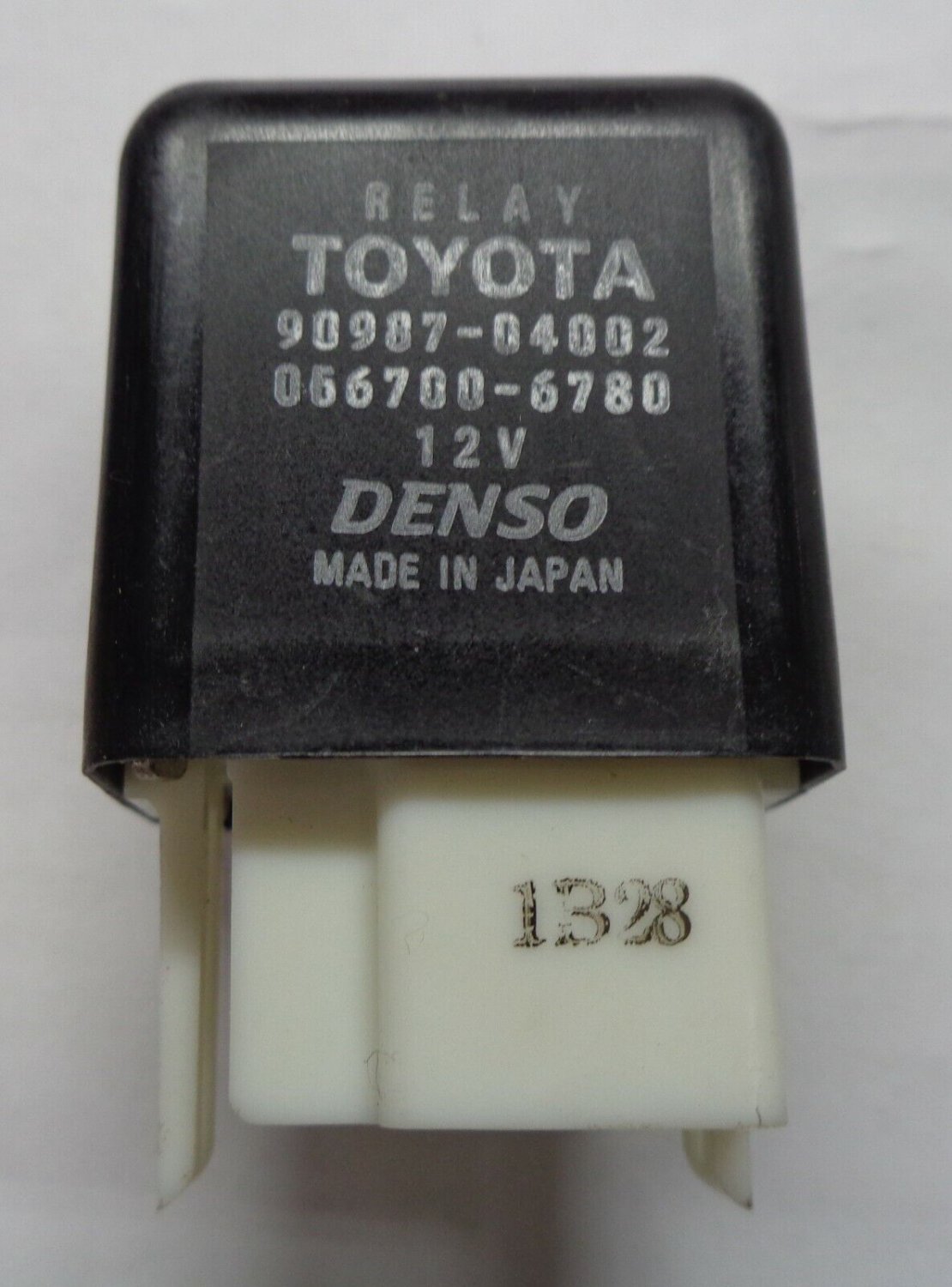 USA SELLER TOYOTA RELAY 90987-04002 TESTED 1 YEAR WARRNTY FREE SHIPPING T3