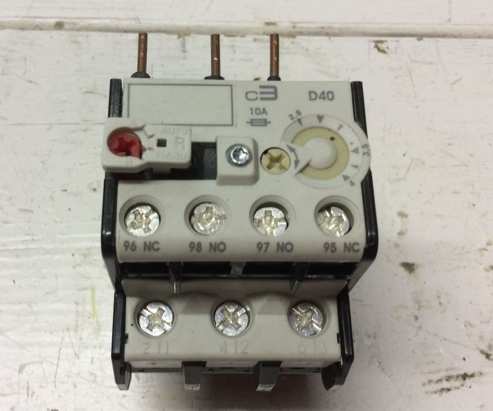 C3 Controls 320B2 D40 Overload Relay 2.8 4 Amps 1 No 1 NC Aux 8 kV 320B2