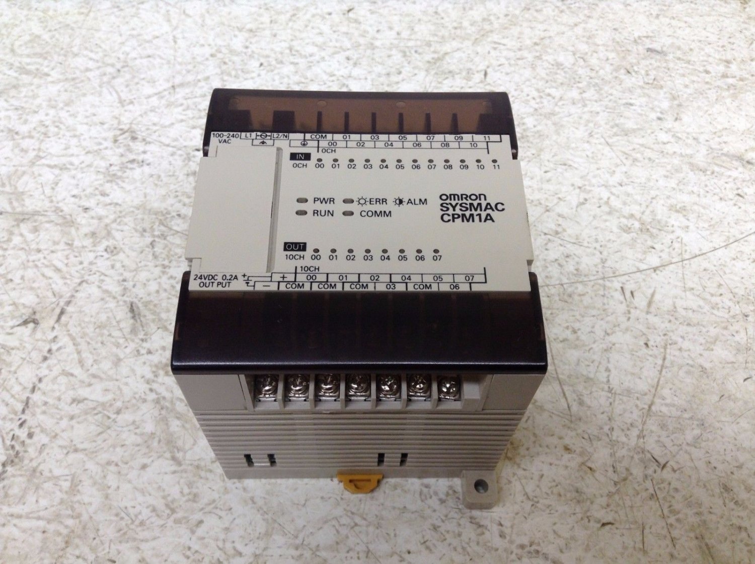 Omron CPM1A-20CDR-A Sysmac Programmable Controller CPM1A20CDRA