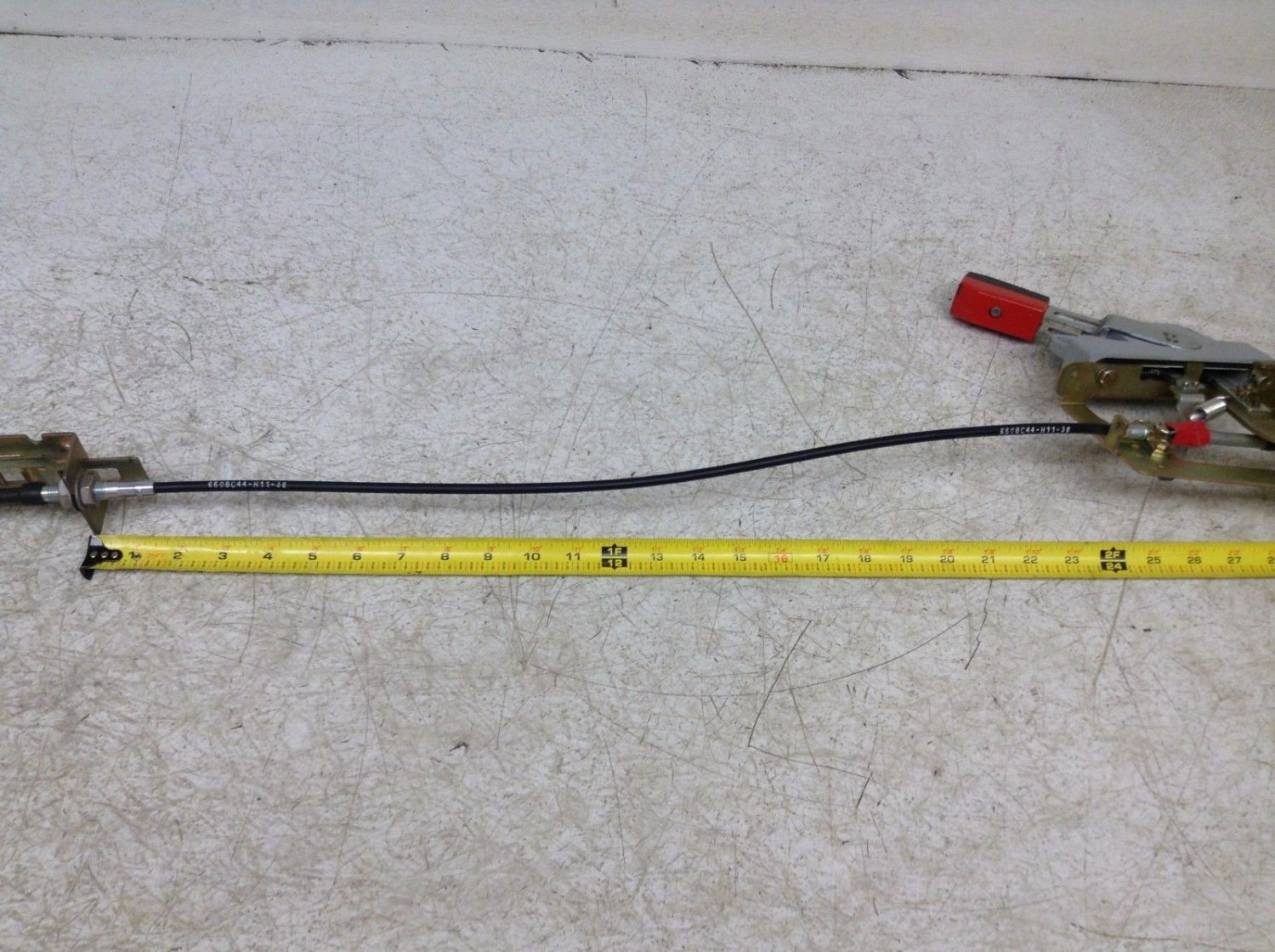 Eaton Cutler Hammer 6608C44H1136 Disconnect Operator Handle 6608C44H1136