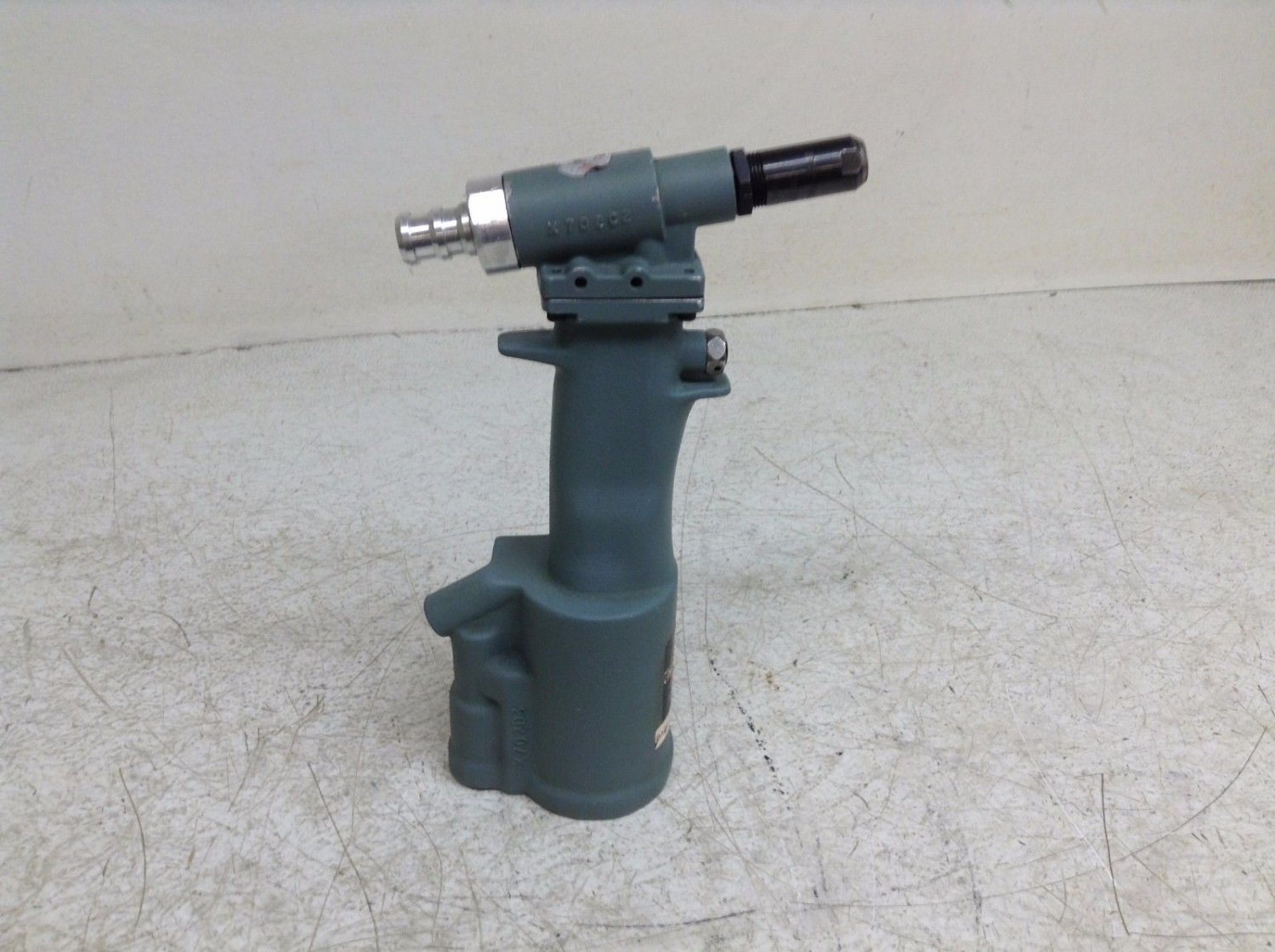 Cherry Textron G702 Rivet Gun Riveter (TSC)