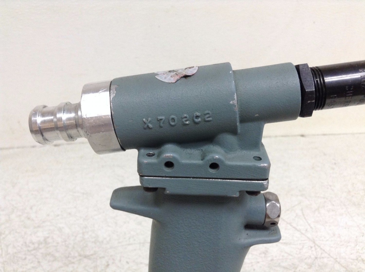 Cherry Textron G702 Rivet Gun Riveter (TSC)