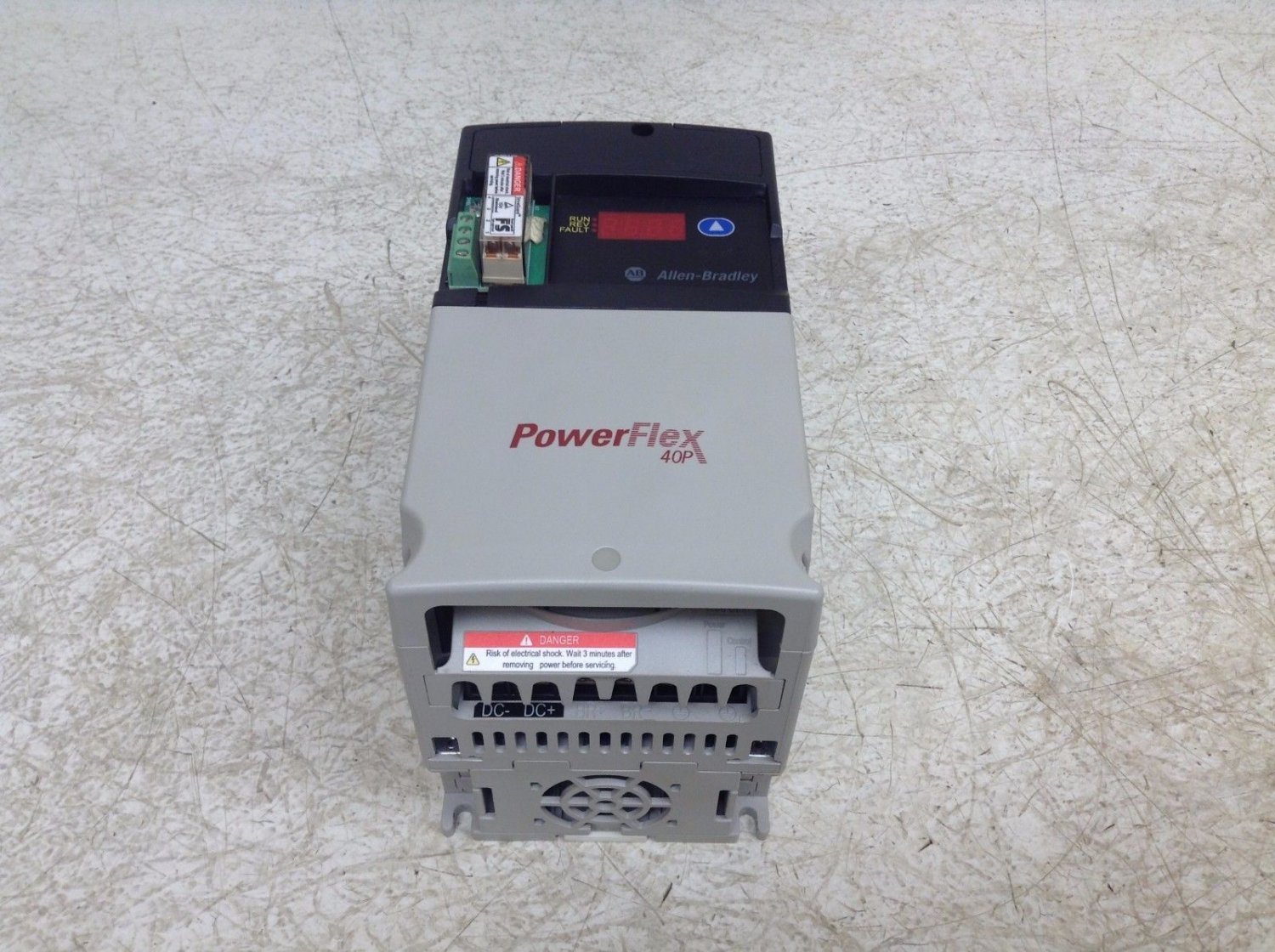 Allen Bradley 22D-B2P3N104 PowerFlex 40P .5 HP .4 kW VFD FRN 2.01 22DB2P3N104