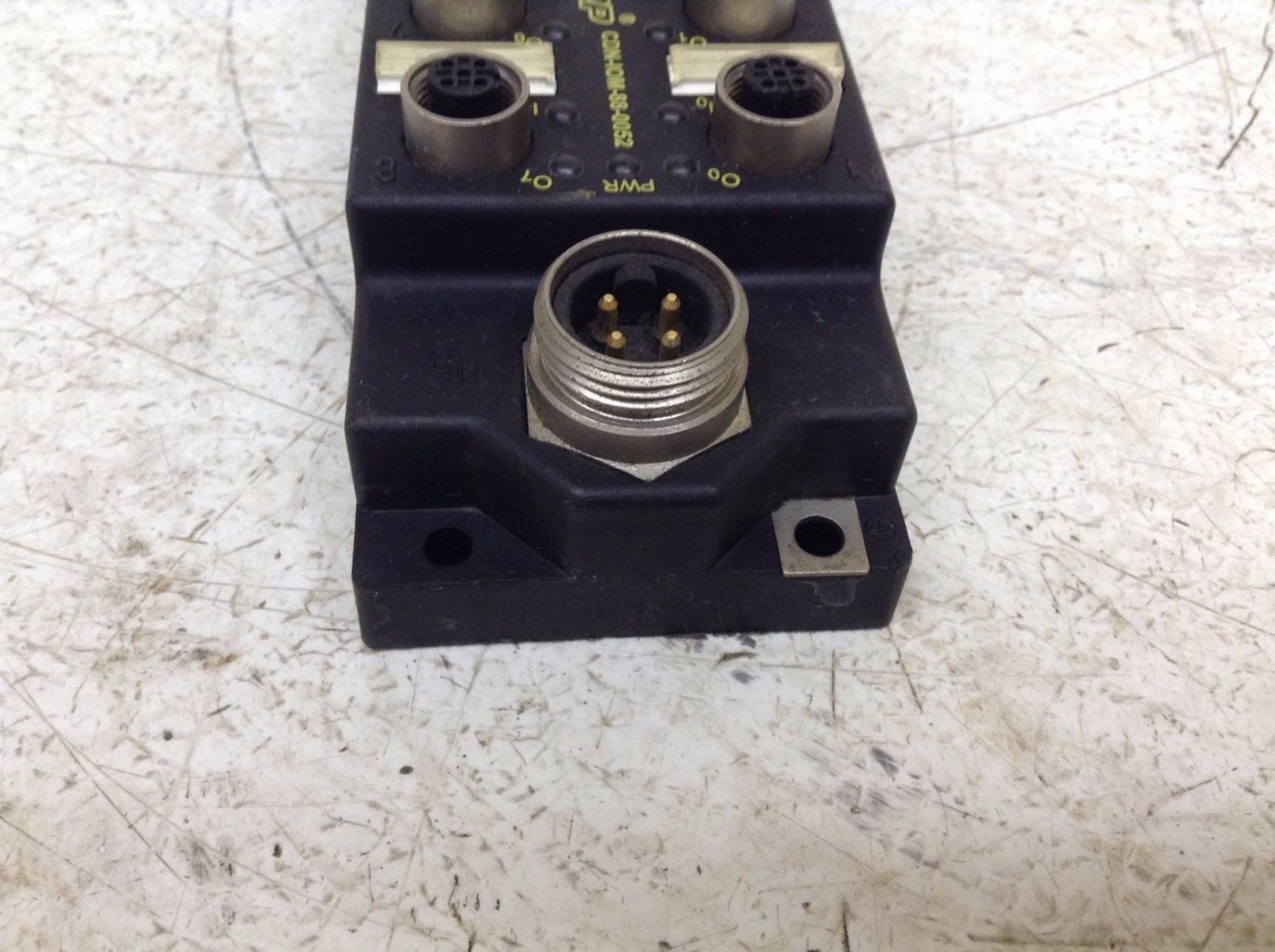 Turck CDN-IOM-88-0052 bus stop Devicenet I/O Block CDNIOM880052 (TSC)